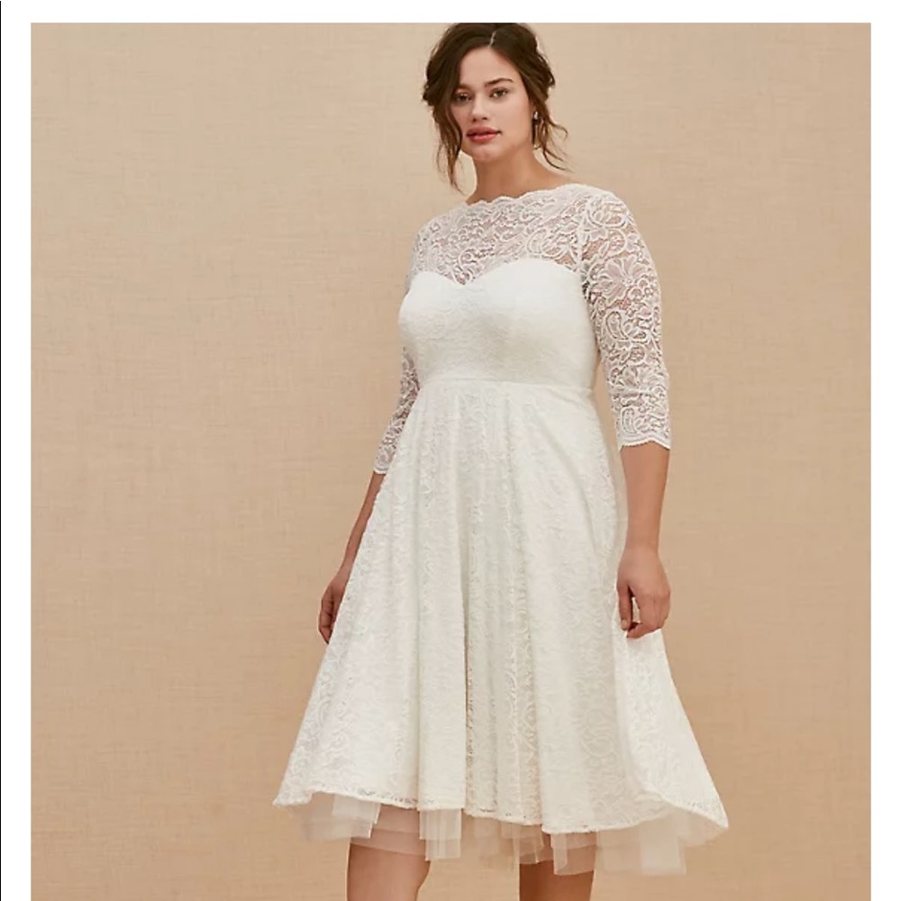 Wedding dress/ cute white lace dress